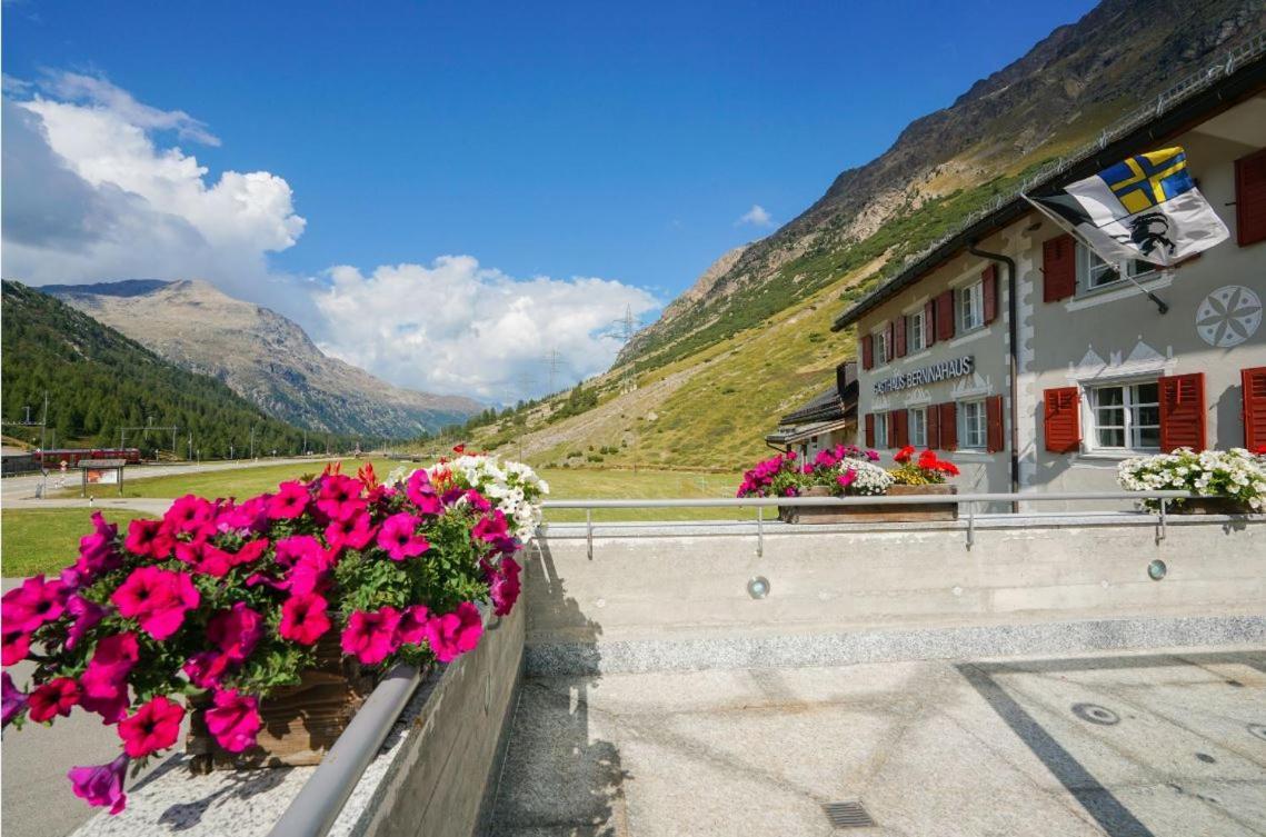 Gasthaus & Hotel Berninahaus Pontresina Dış mekan fotoğraf