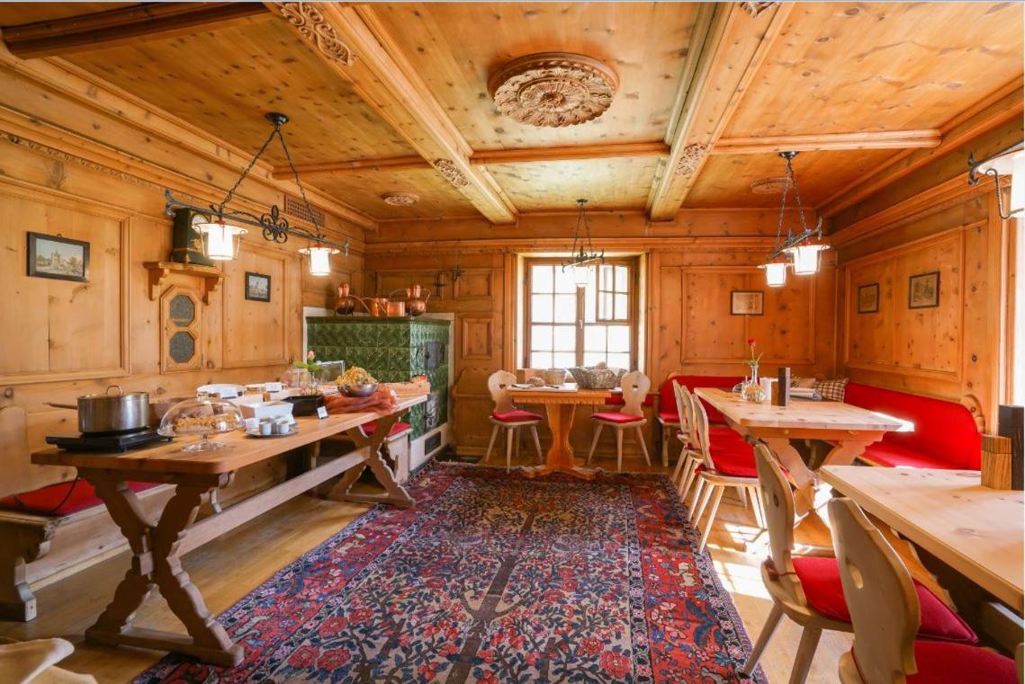 Gasthaus & Hotel Berninahaus Pontresina Dış mekan fotoğraf