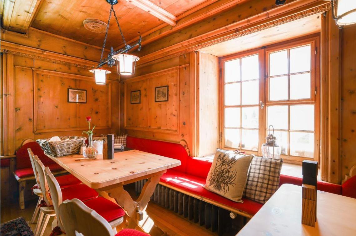 Gasthaus & Hotel Berninahaus Pontresina Dış mekan fotoğraf