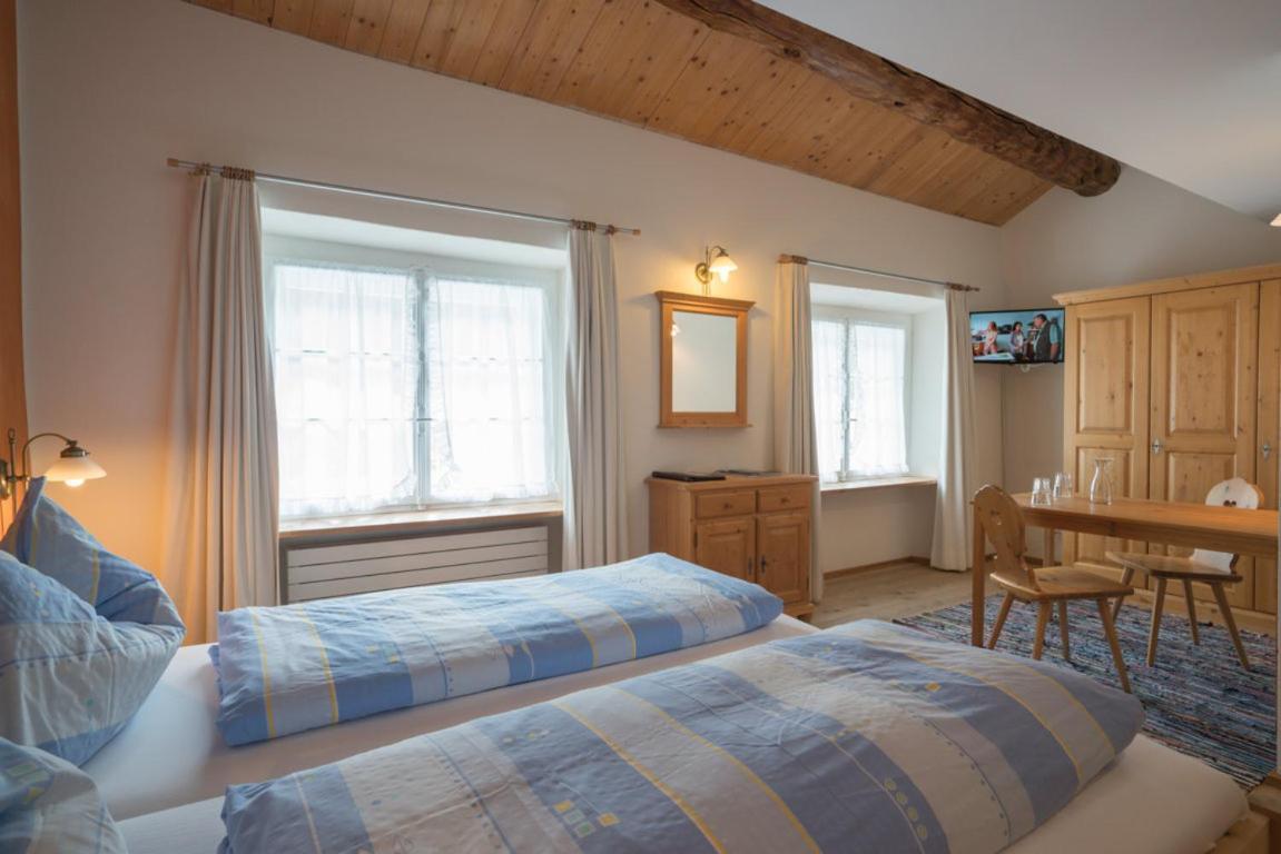 Gasthaus & Hotel Berninahaus Pontresina Dış mekan fotoğraf