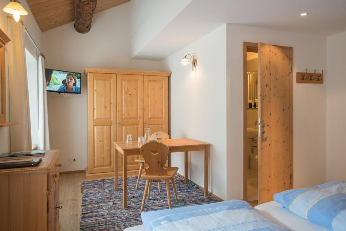 Gasthaus & Hotel Berninahaus Pontresina Dış mekan fotoğraf