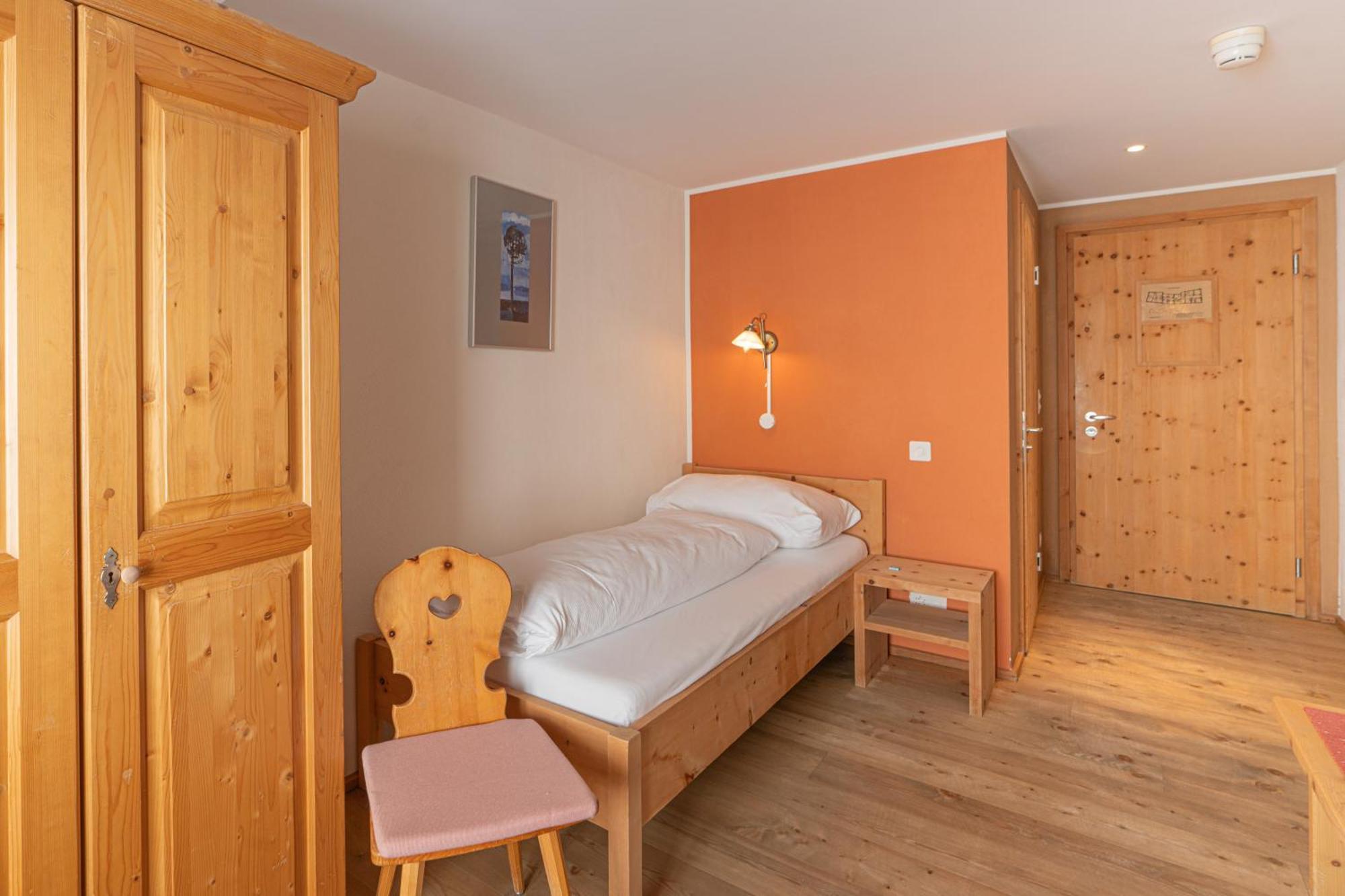 Gasthaus & Hotel Berninahaus Pontresina Dış mekan fotoğraf