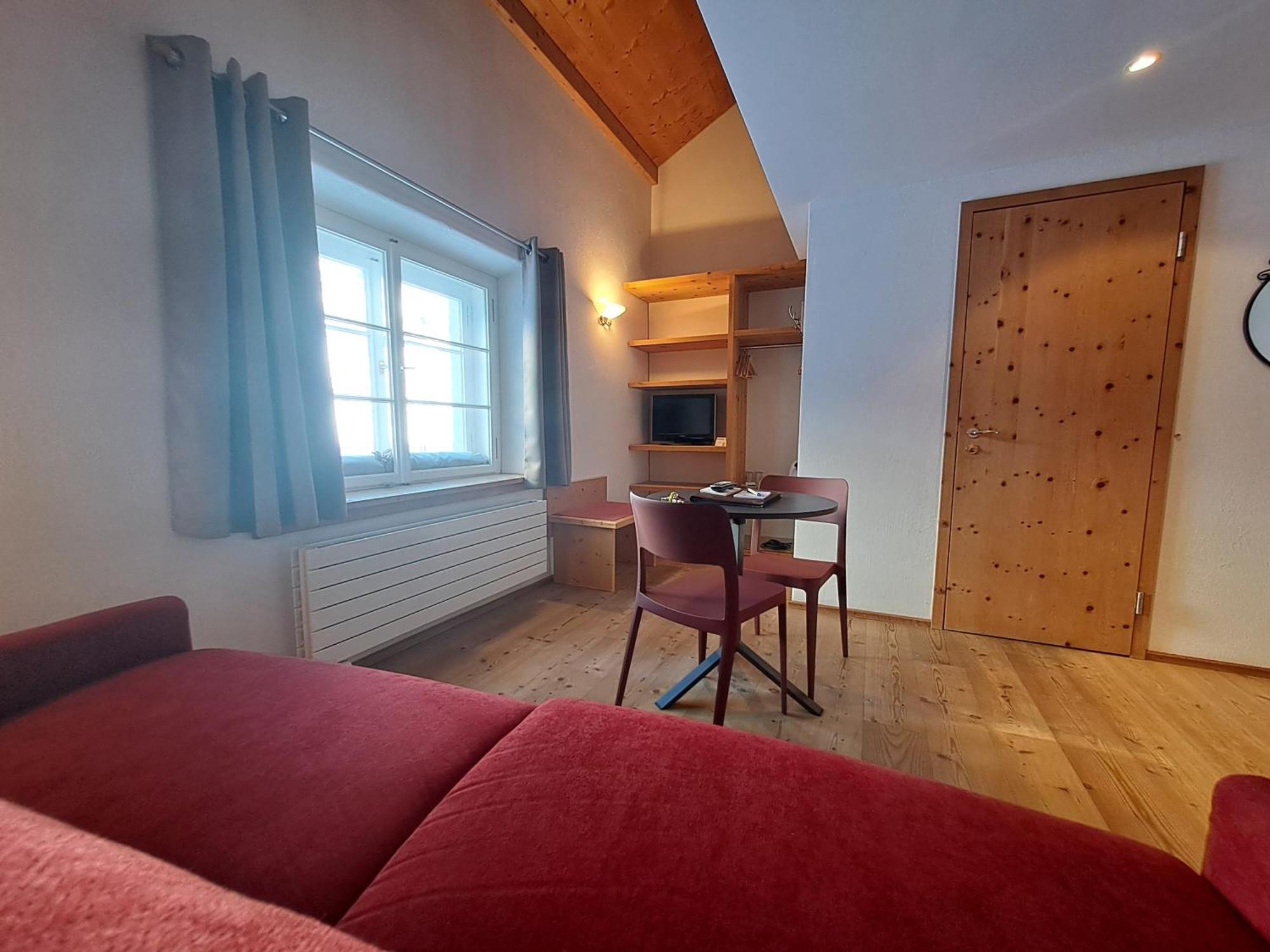 Gasthaus & Hotel Berninahaus Pontresina Dış mekan fotoğraf